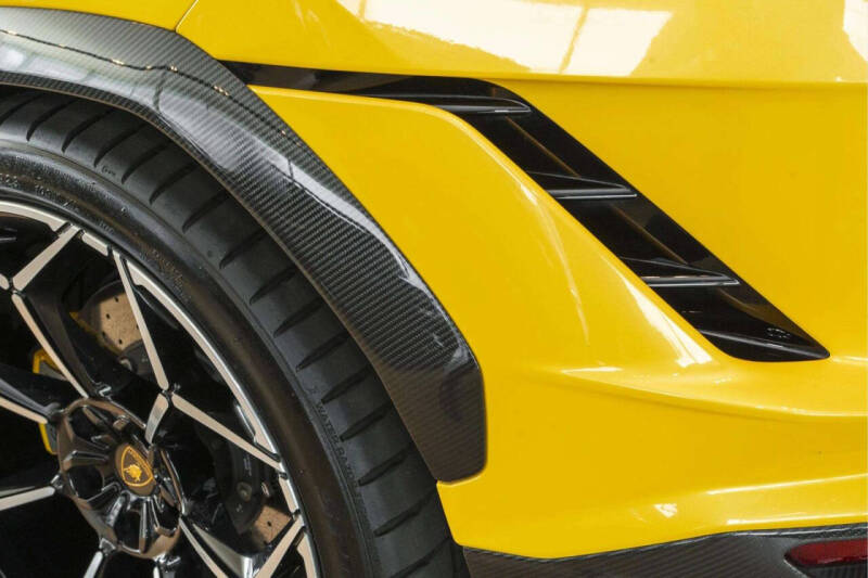 2024 Lamborghini Urus Performante