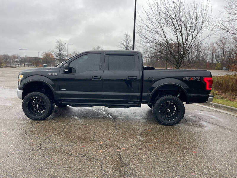 2016 Ford F-150 Lariat photo 6