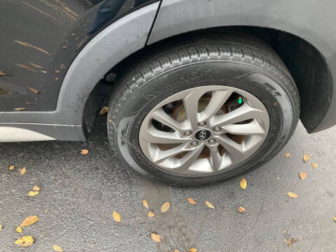 2018 Hyundai Tucson SE