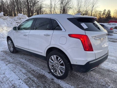 2017 Cadillac XT5 Platinum
