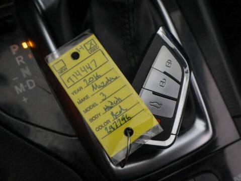 2016 Mazda MAZDA3 i Sport