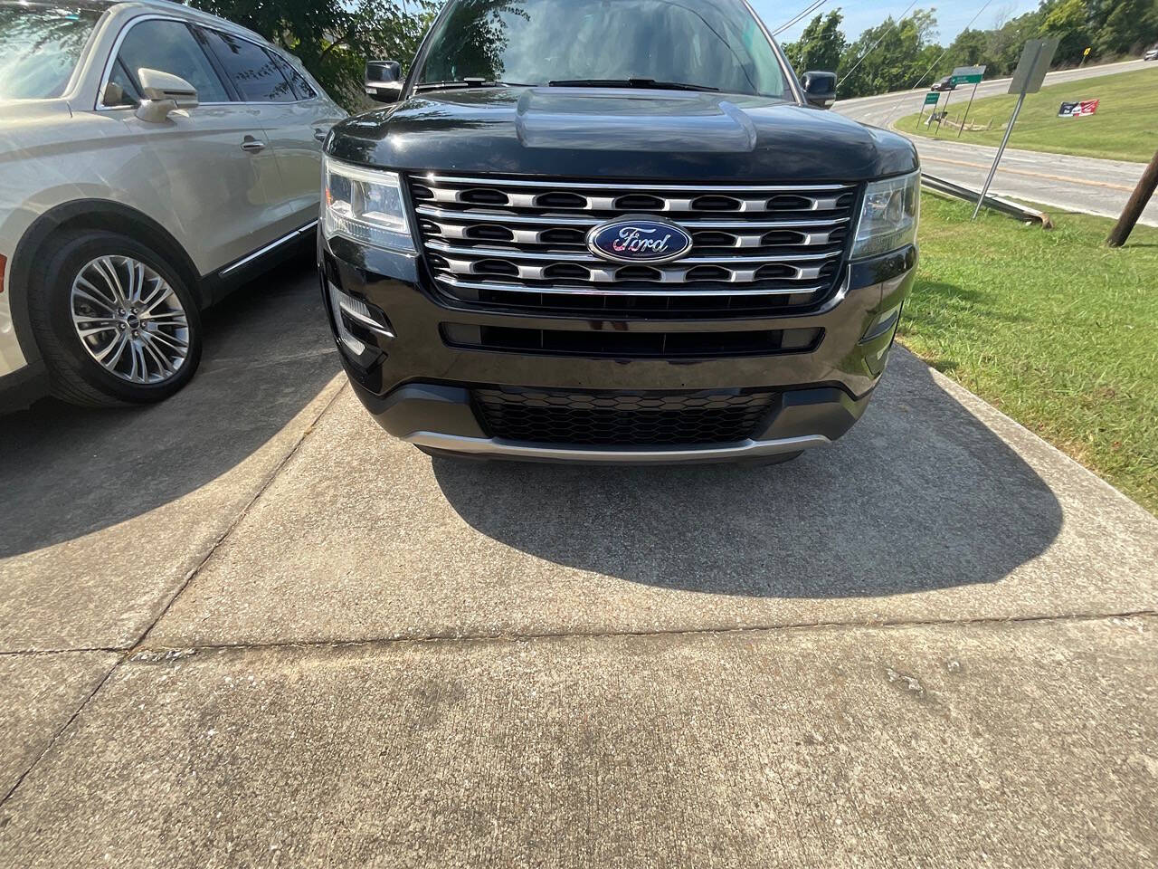 2016 Ford Explorer for sale at Car Connection in Harrison, AR