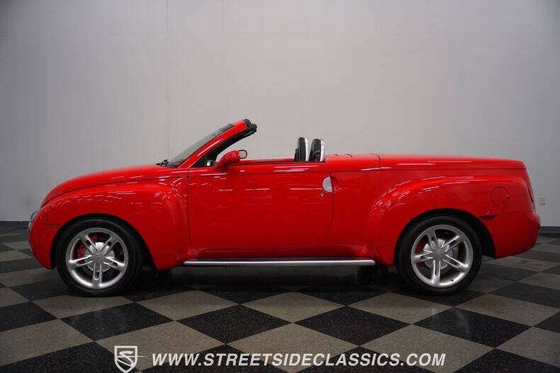 2004 Chevrolet SSR LS