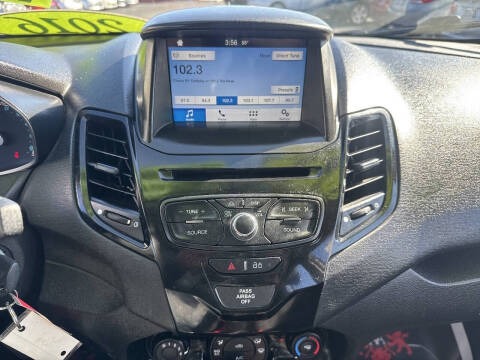 2016 Ford Fiesta SE