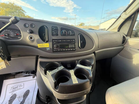 2007 Ford E-Series E-350 SD XLT