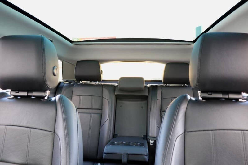 2023 Land Rover Range Rover Evoque P250 SE