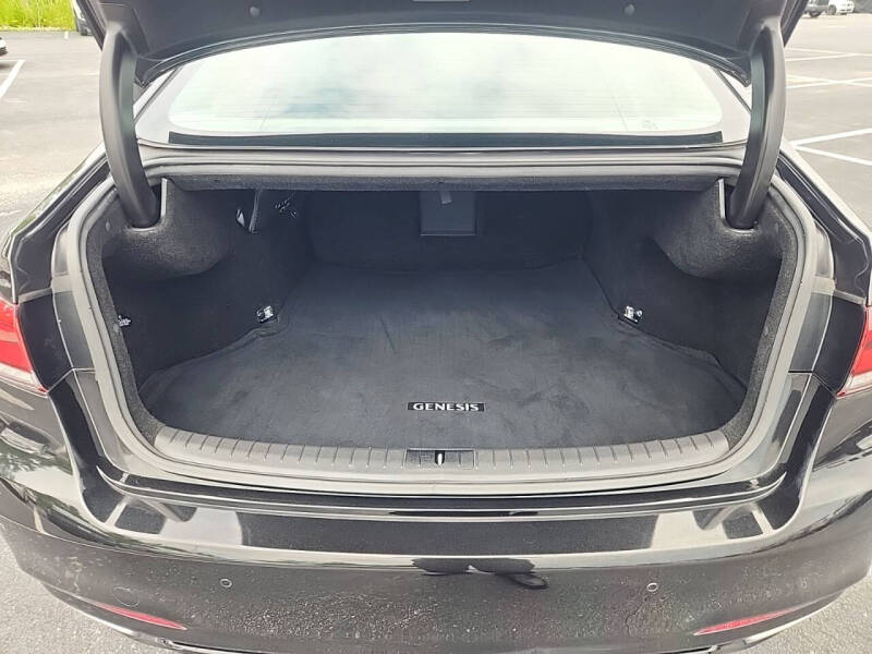 2018 Genesis G80