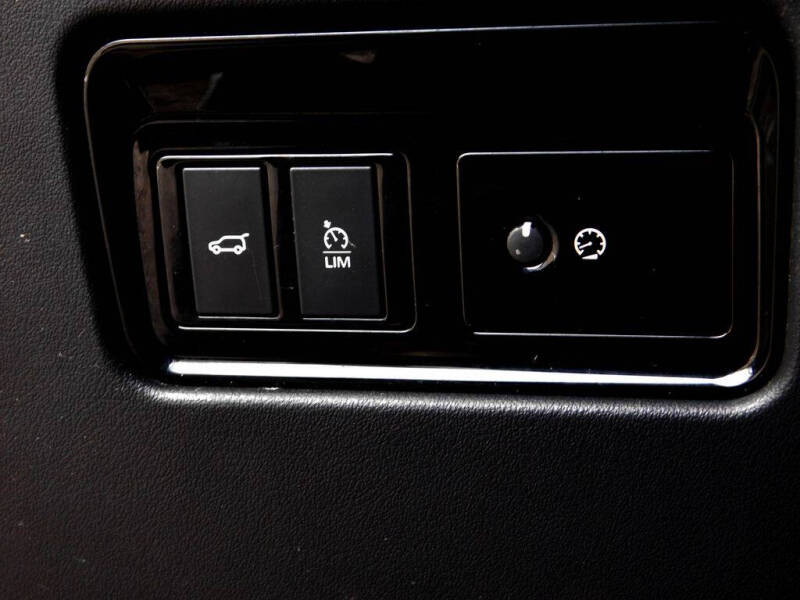 2019 Jaguar F-PACE 25t Premium