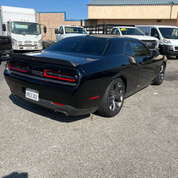 2017 Dodge Challenger