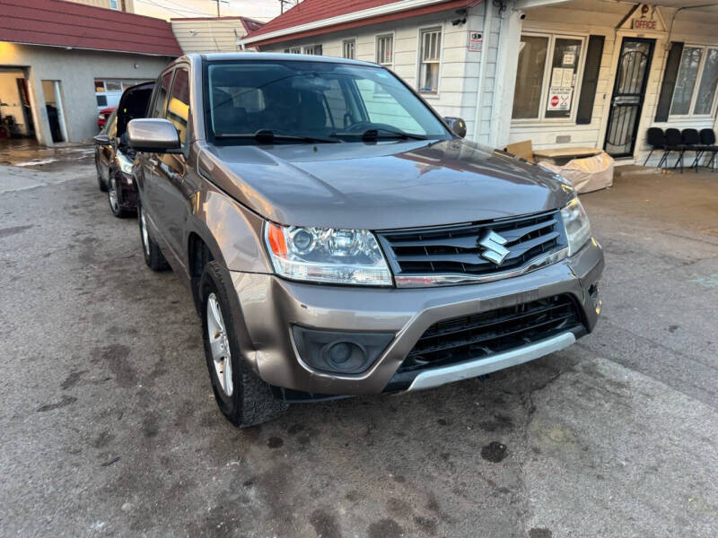 2013 Suzuki Grand Vitara Premium