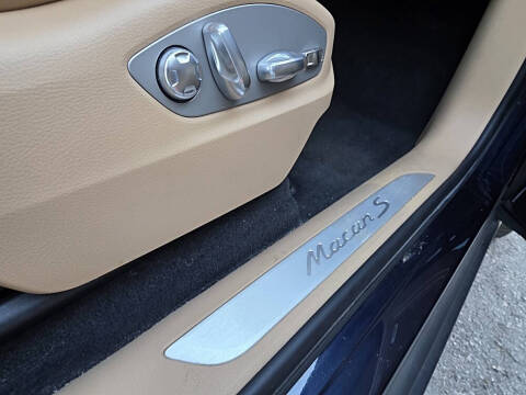 2018 Porsche Macan S