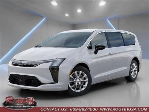 2027 Chrysler Pacifica Select