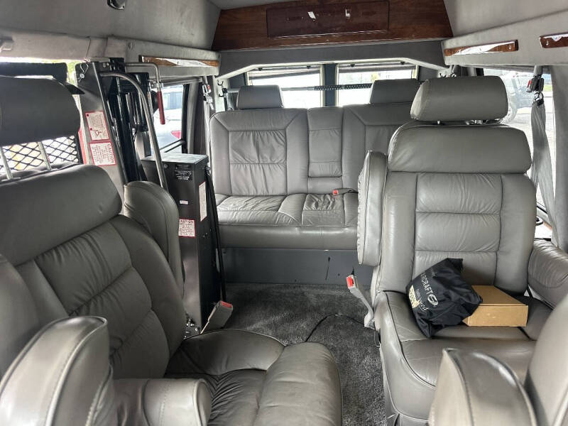 2001 Dodge Ram Van 1500