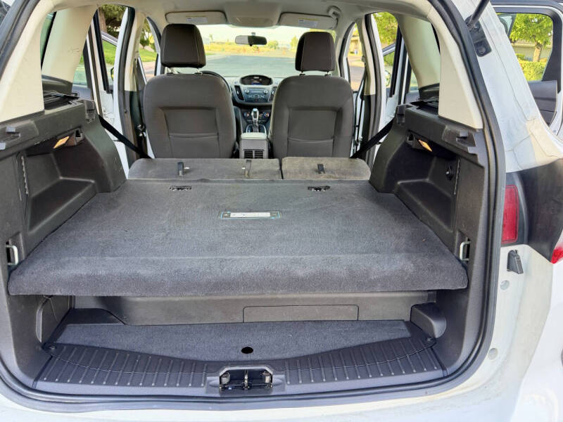 2017 Ford C-MAX Energi SE