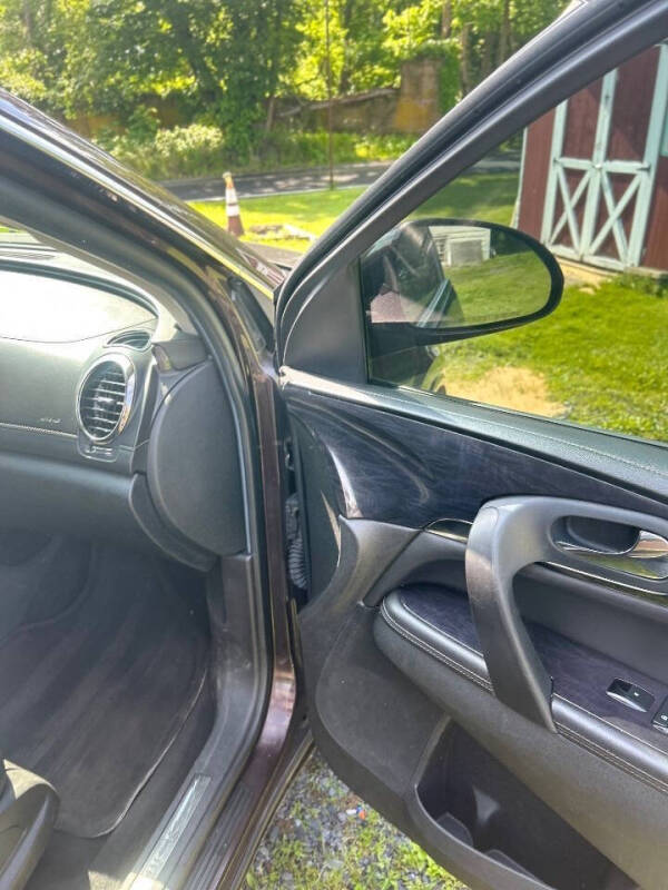 2016 Buick Enclave Leather