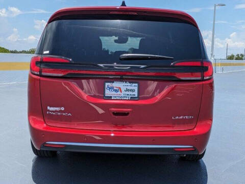 2027 Chrysler Pacifica Limited