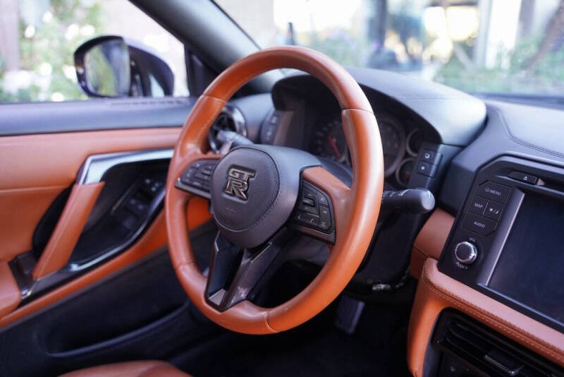 2017 Nissan GT-R Premium