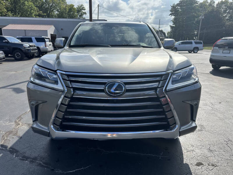 2017 Lexus LX 570