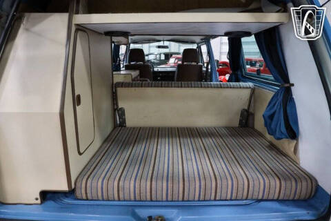1982 Volkswagen Vanagon Camper