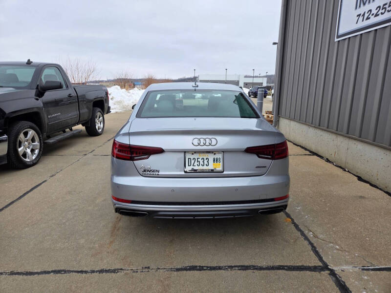 2019 Audi A4 quattro Premium Plus 45 TFSI