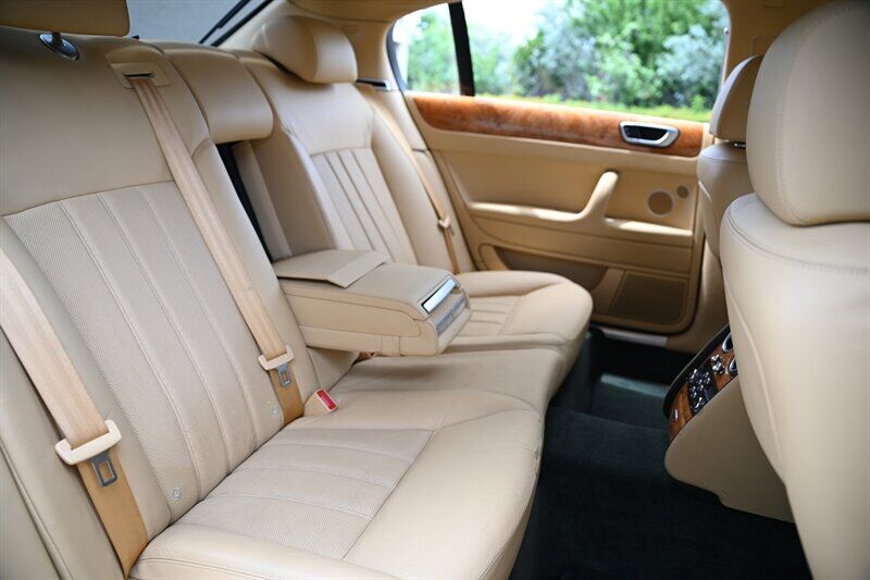 2009 Bentley Continental 21