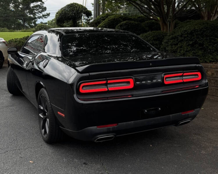 2019 Dodge Challenger SXT