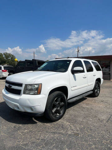 2009 Chevrolet Tahoe for sale at Gator's Auto Sales in Garland TX