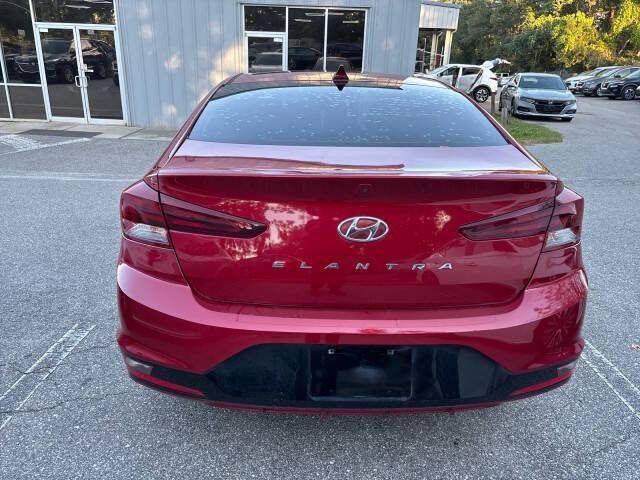 2020 Hyundai Elantra