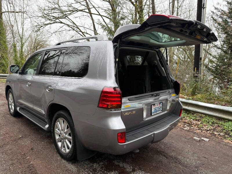 2009 Lexus LX 570
