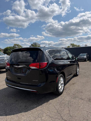 2020 Chrysler Pacifica Limited