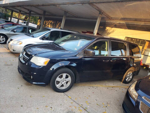 2011 Dodge Grand Caravan Crew