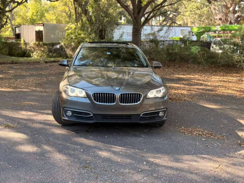 2015 BMW 5 Series 528i