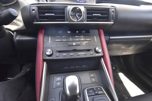 2019 Lexus IS 300