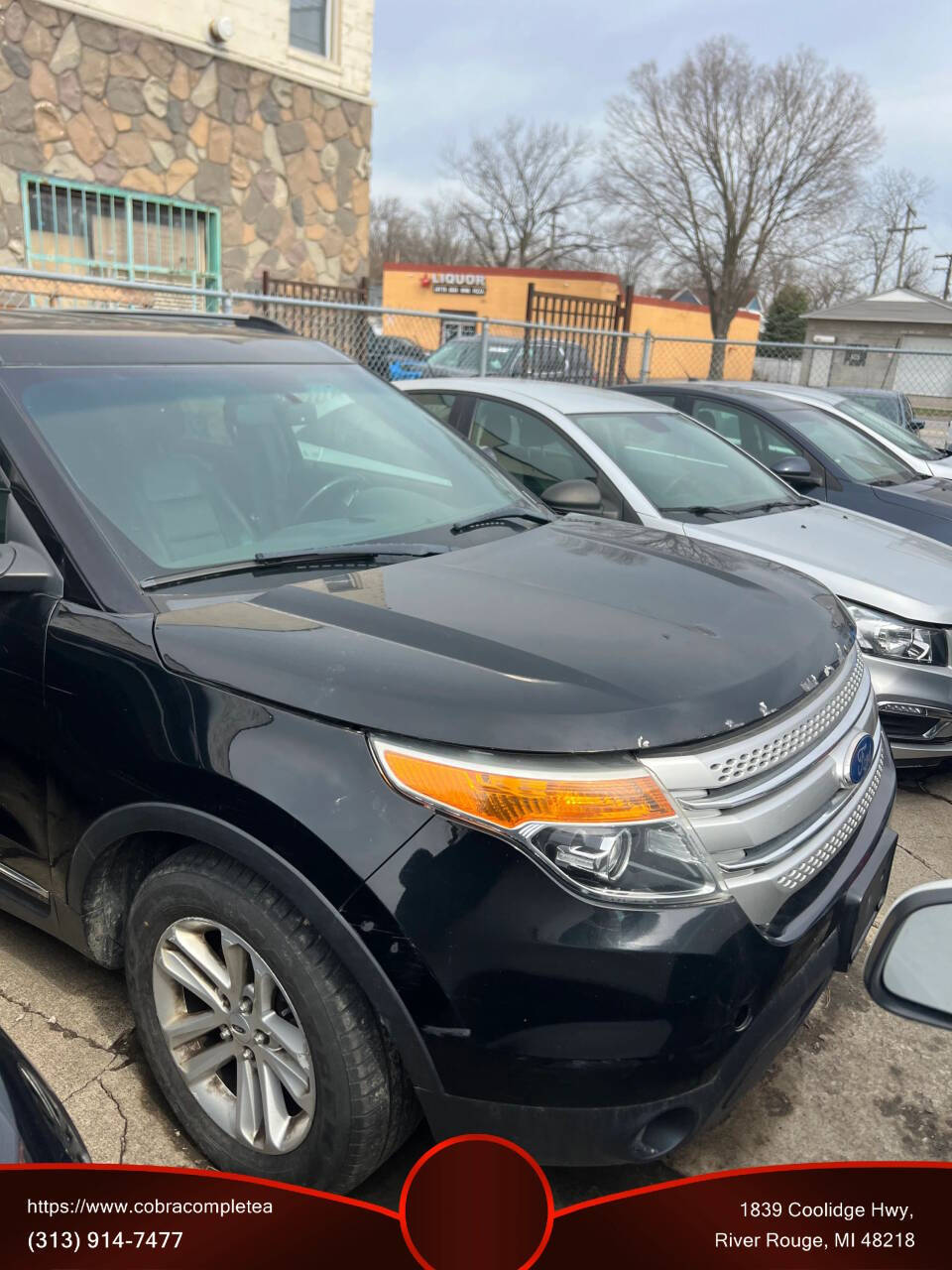 2012 Ford Explorer XLT XLT 4dr SUV 1