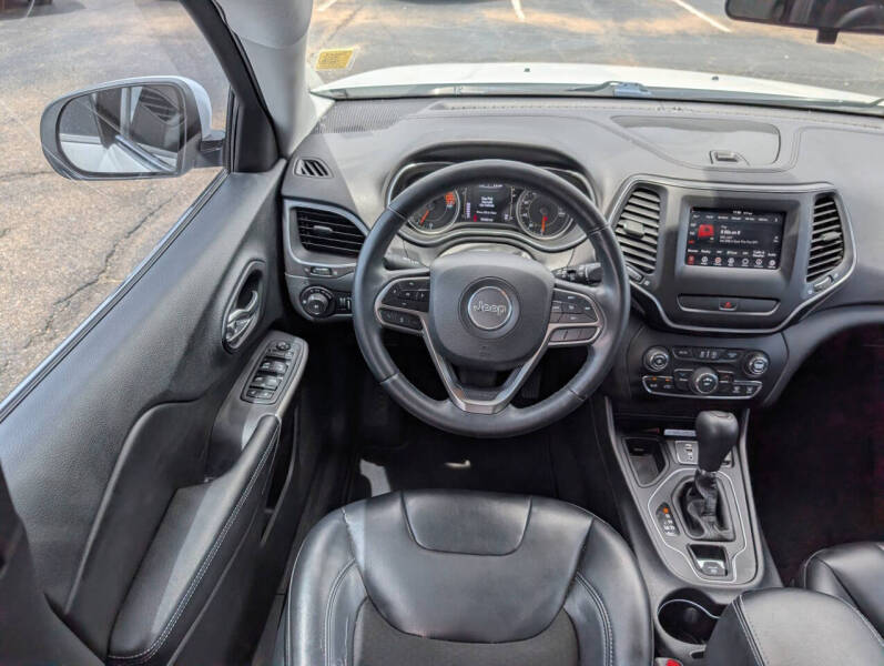2019 Jeep Cherokee Latitude Plus