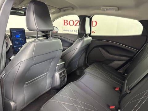 2023 Ford Mustang Mach-E Select