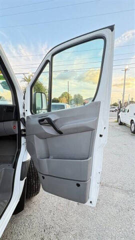 2013 Freightliner Sprinter 2500