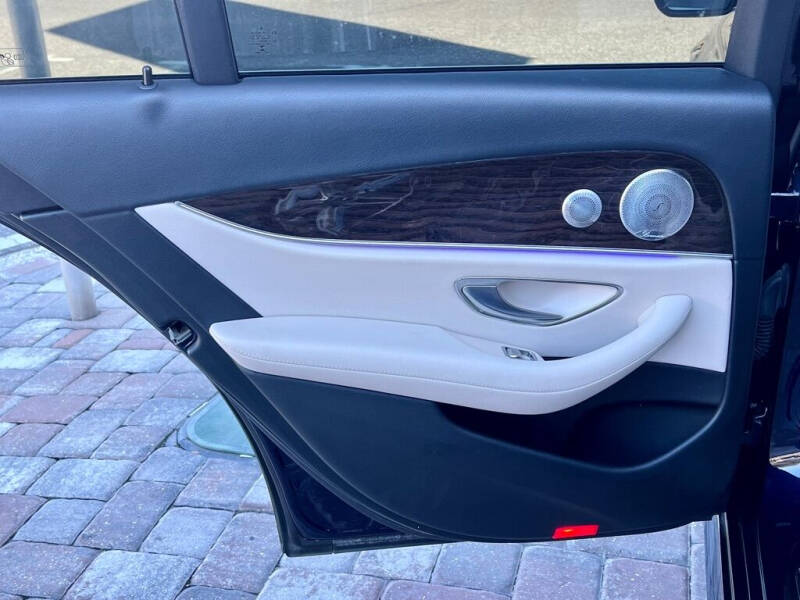 2019 Mercedes-Benz E-Class E 300