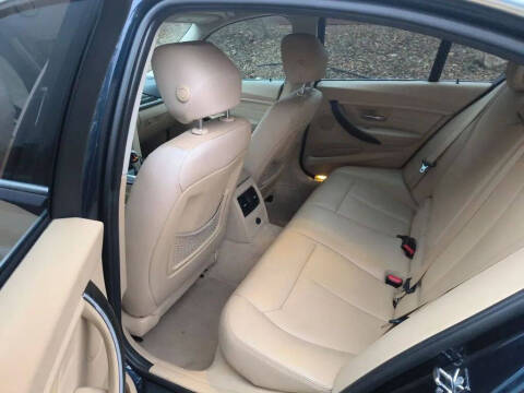 2012 BMW 3 Series 328i