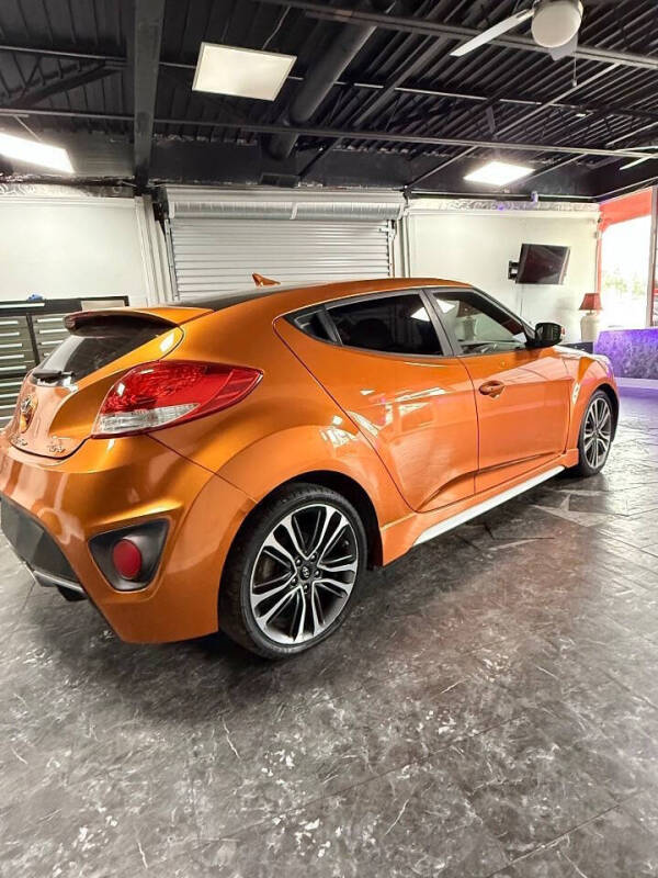 2016 Hyundai Veloster Turbo