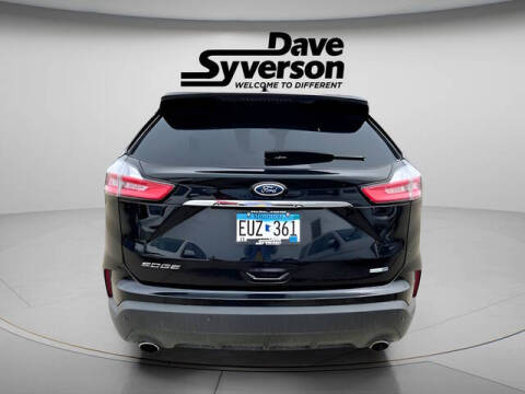 2020 Ford Edge SE