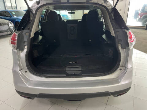 2016 Nissan Rogue SV