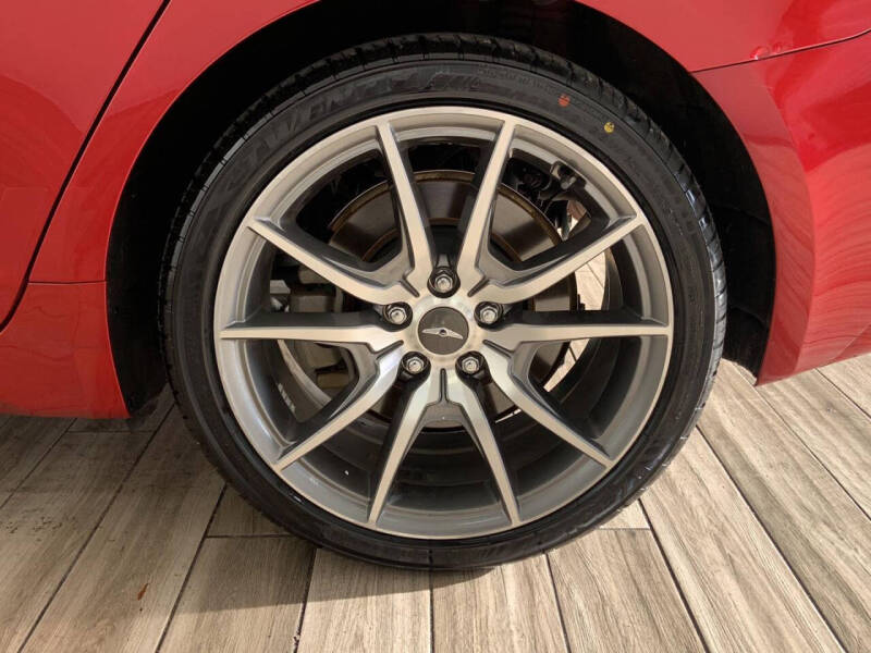 2022 Genesis G70