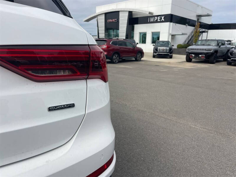 2023 Audi Q3 quattro S line Premium 45 TFSI