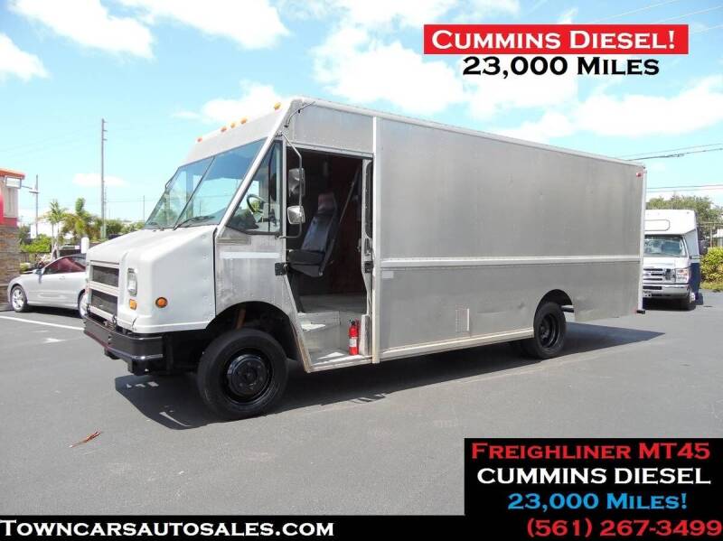2002 Freightliner MT45 Chassis for sale at Town Cars Auto Sales in West Palm Beach FL