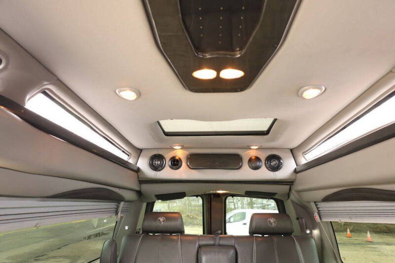 2018 GMC Savana 2500