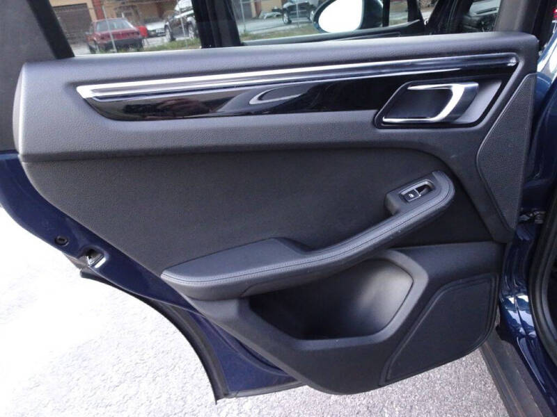 2016 Porsche Macan S