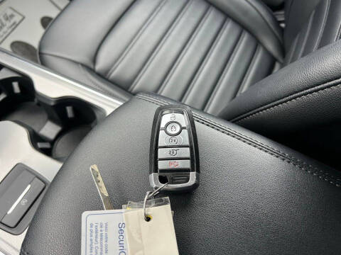 2022 Ford Edge SEL