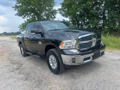 2016 RAM 1500 SLT