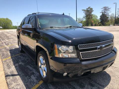 2013 Chevrolet Avalanche for sale at Watson's Auto Wholesale in Kansas City MO